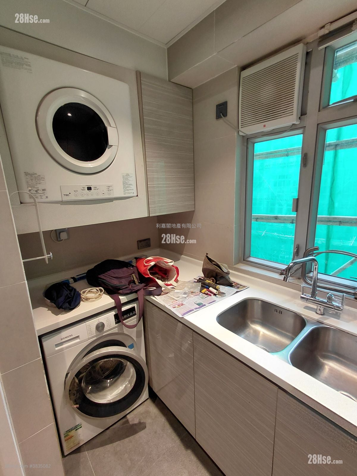 Cambridge Court Rental 3 Bedrooms , 2 Bathrooms 1,069 ft²