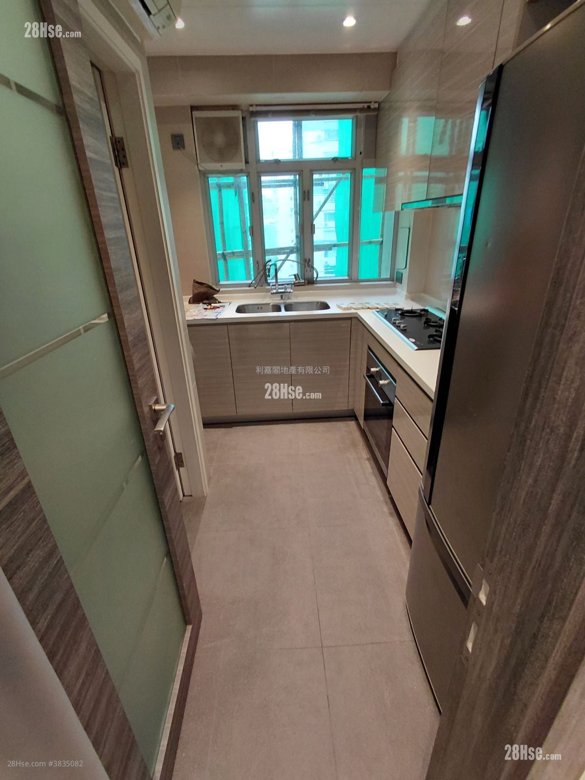 Cambridge Court Rental 3 Bedrooms , 2 Bathrooms 1,069 ft²