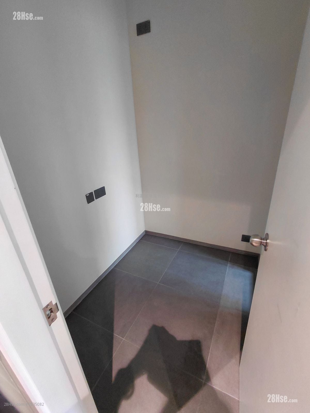 Cambridge Court Rental 3 Bedrooms , 2 Bathrooms 1,069 ft²