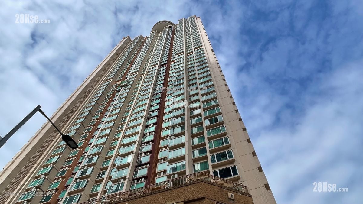 The Apex Sell 3 Bedrooms , 1 Bathroom 559 ft²