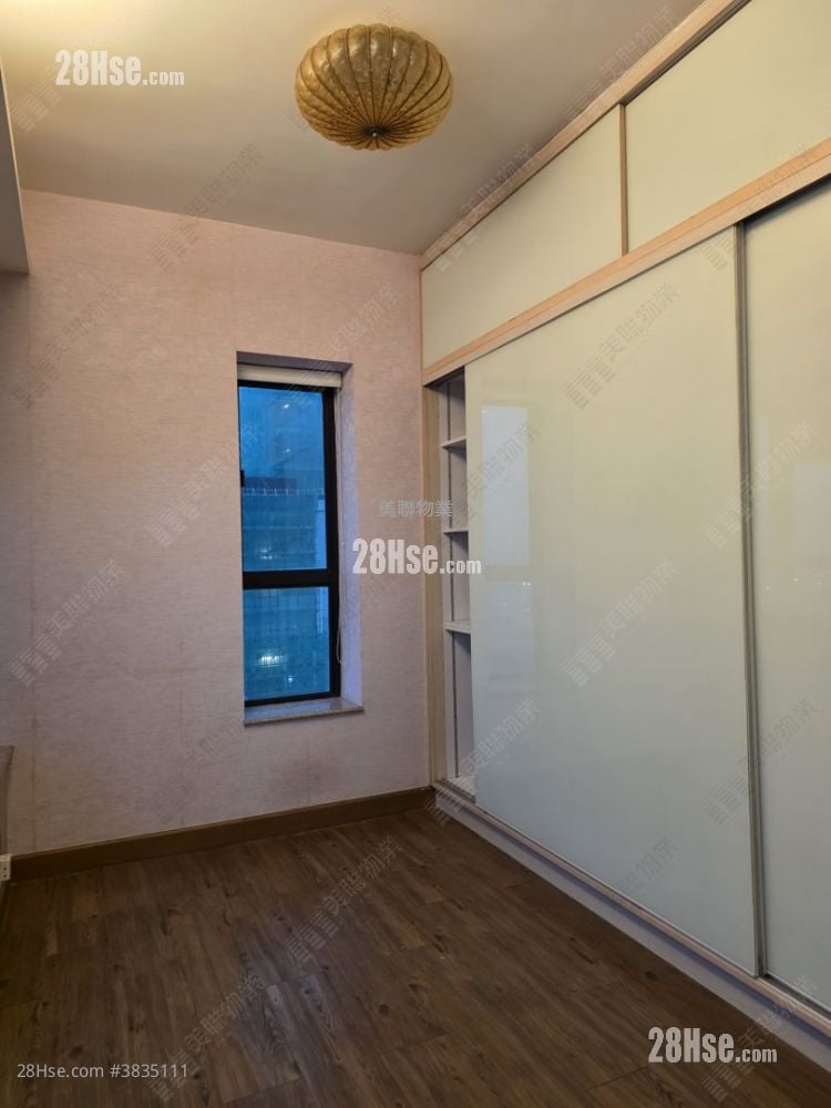 Grand Horizon Sell 2 Bedrooms , 1 Bathroom 451 ft²