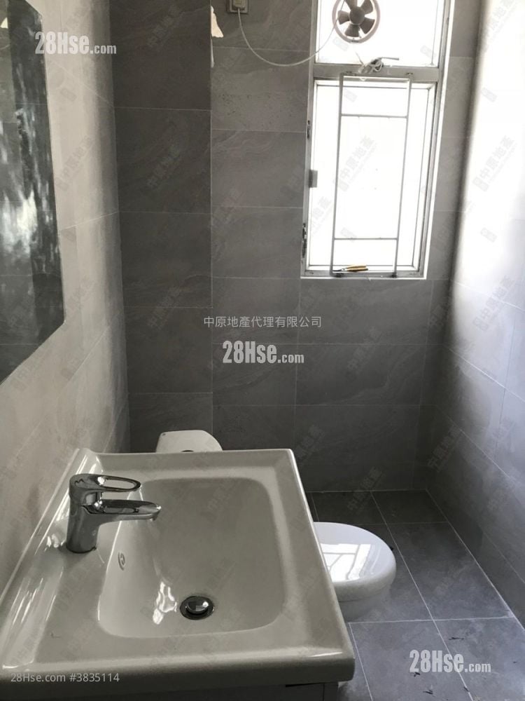 Eightland Gardens Sell 2 Bedrooms 431 ft²