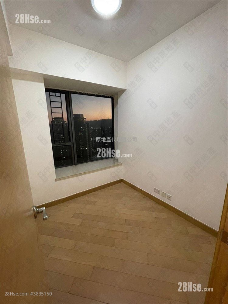Yoho Midtown 售盤 3 房 , 1 浴室 566 平方呎