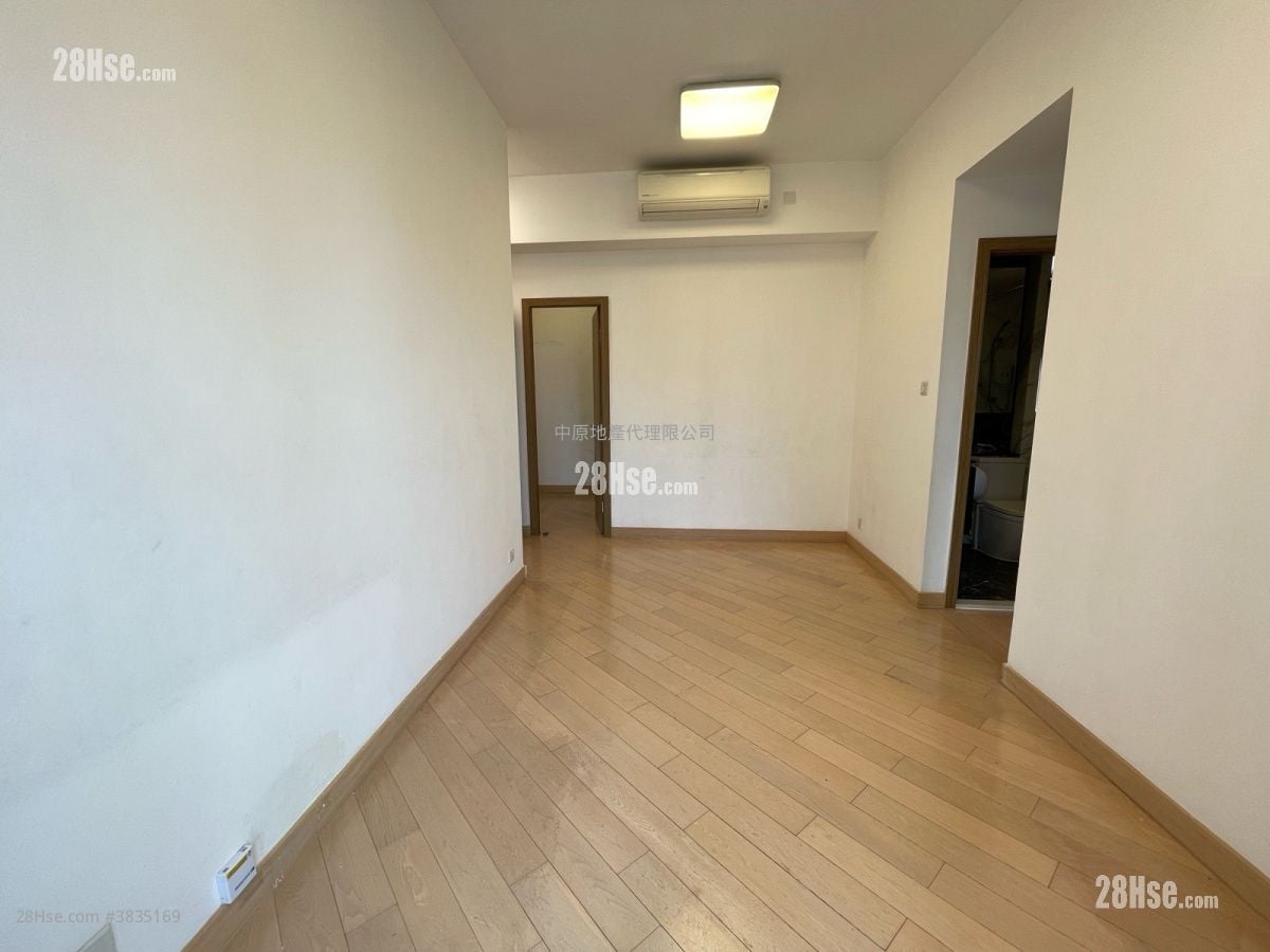 Grand Yoho Sell 3 Bedrooms , 1 Bathroom 592 ft²