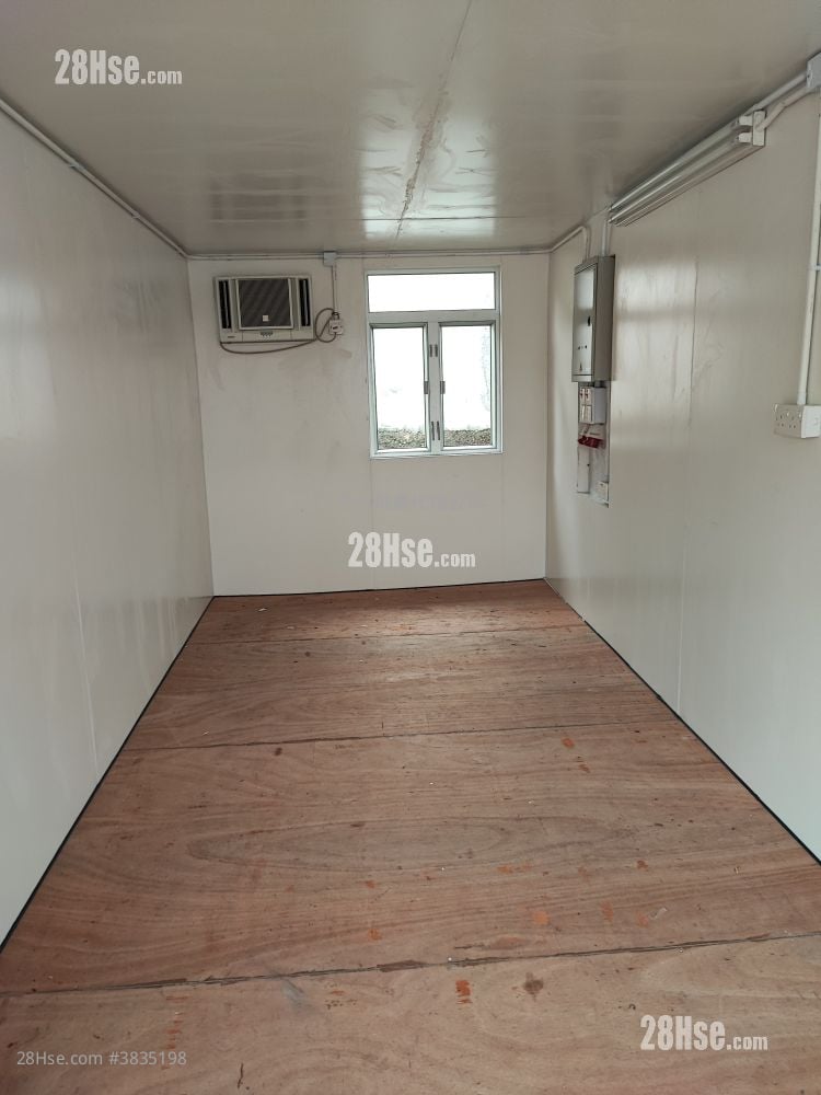 Land Rental 10,000 ft²