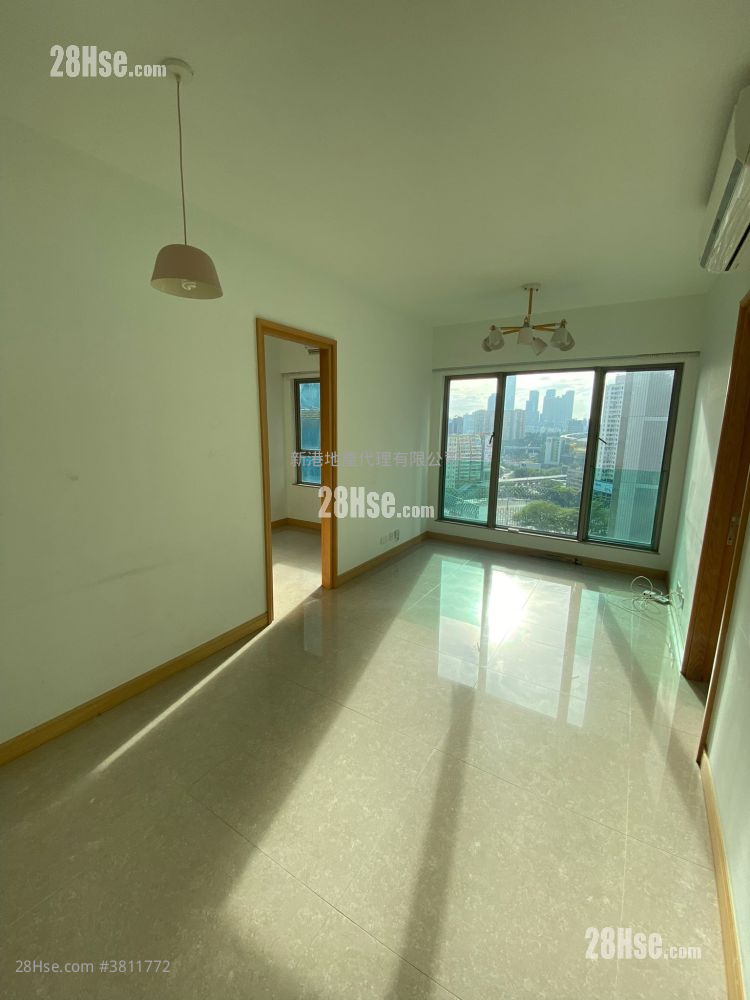 La Lumiere Rental 2 Bedrooms , 1 Bathroom 423 ft²