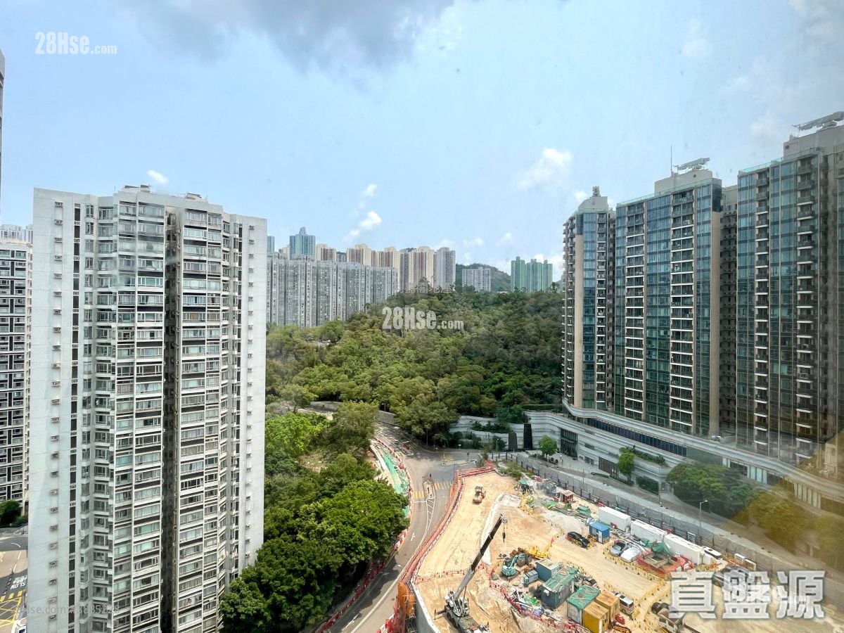 Laguna City Sell 2 Bedrooms 522 ft²