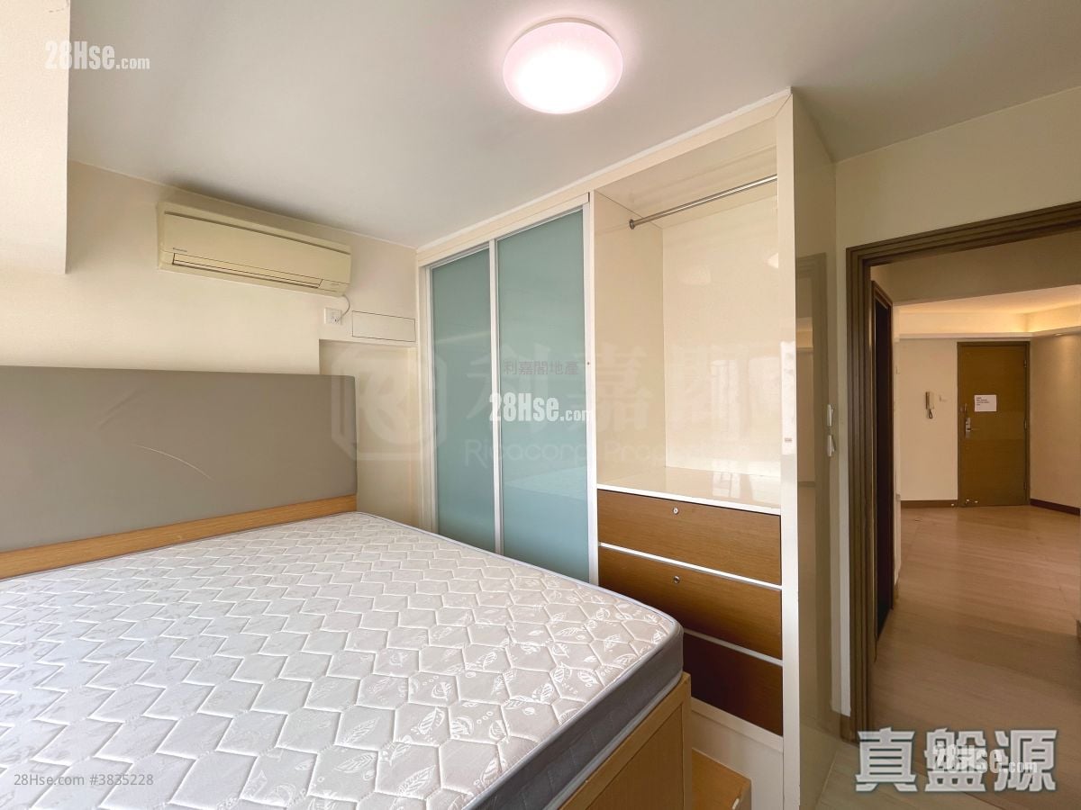 Laguna City Sell 2 Bedrooms 522 ft²