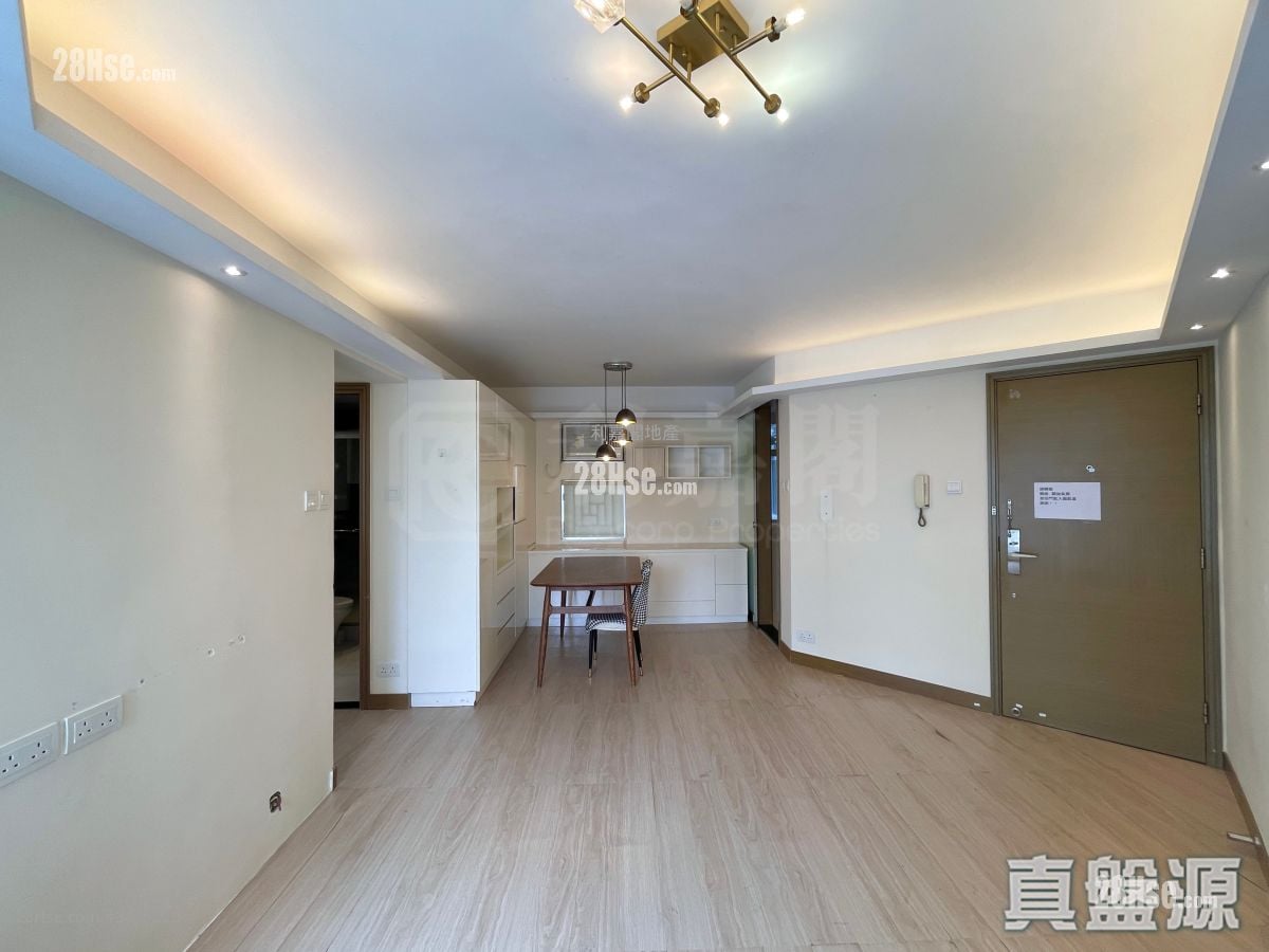 Laguna City Sell 2 Bedrooms 522 ft²