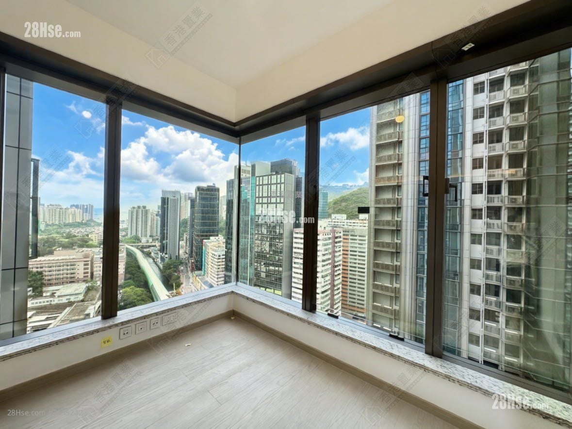 The Southside Sell 2 Bedrooms , 2 Bathrooms 538 ft²