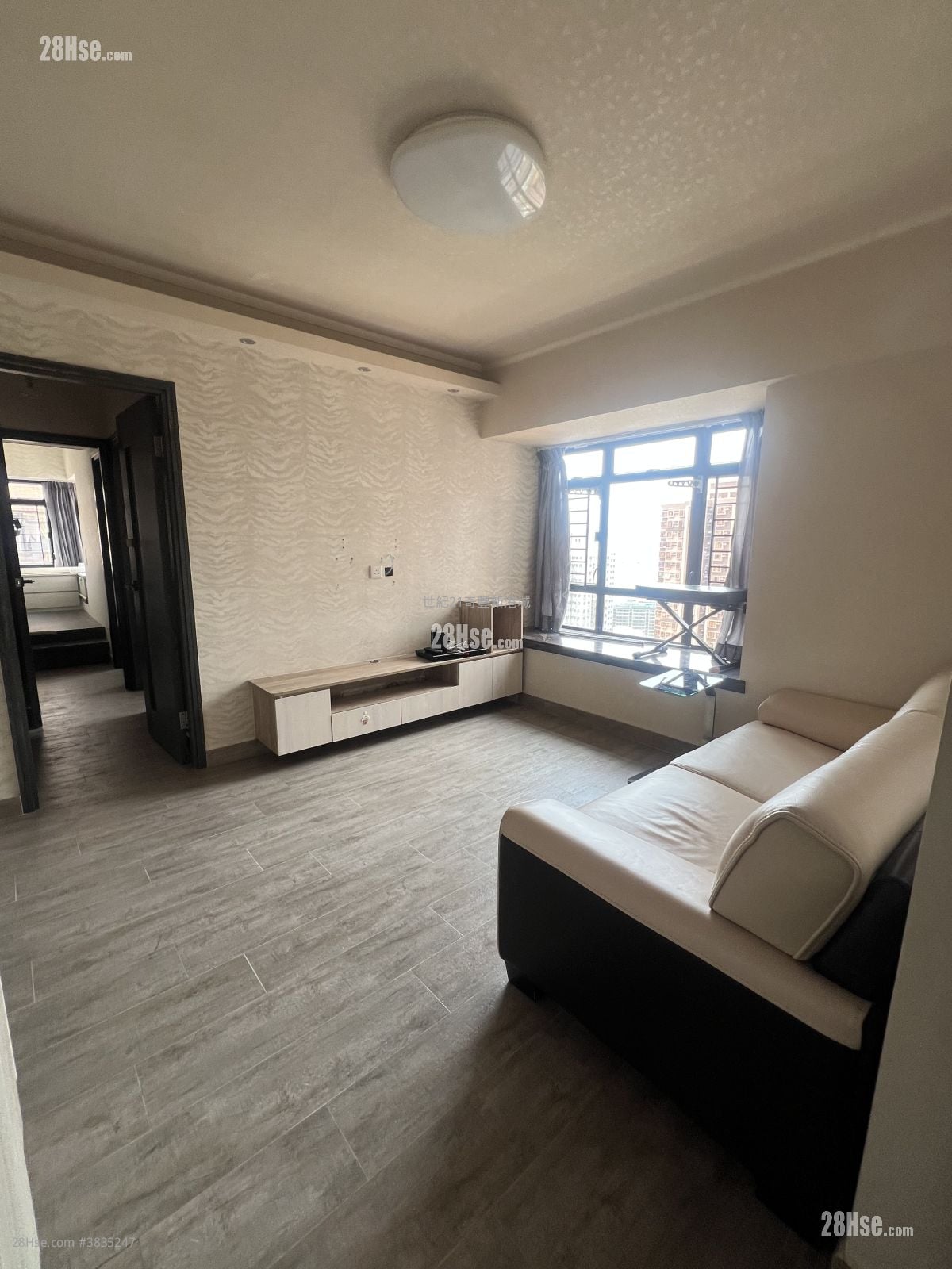 Sunshine City Sell 2 Bedrooms , 1 Bathroom 519 ft²
