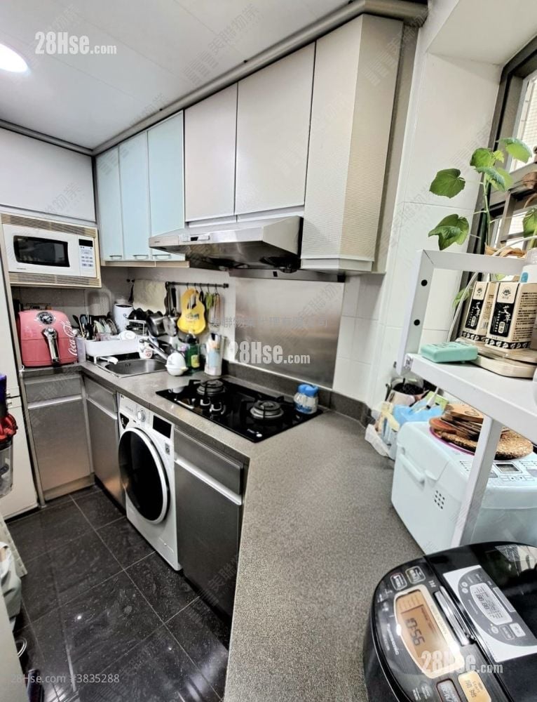 Tseung Kwan O Plaza Sell 2 Bedrooms 429 ft²