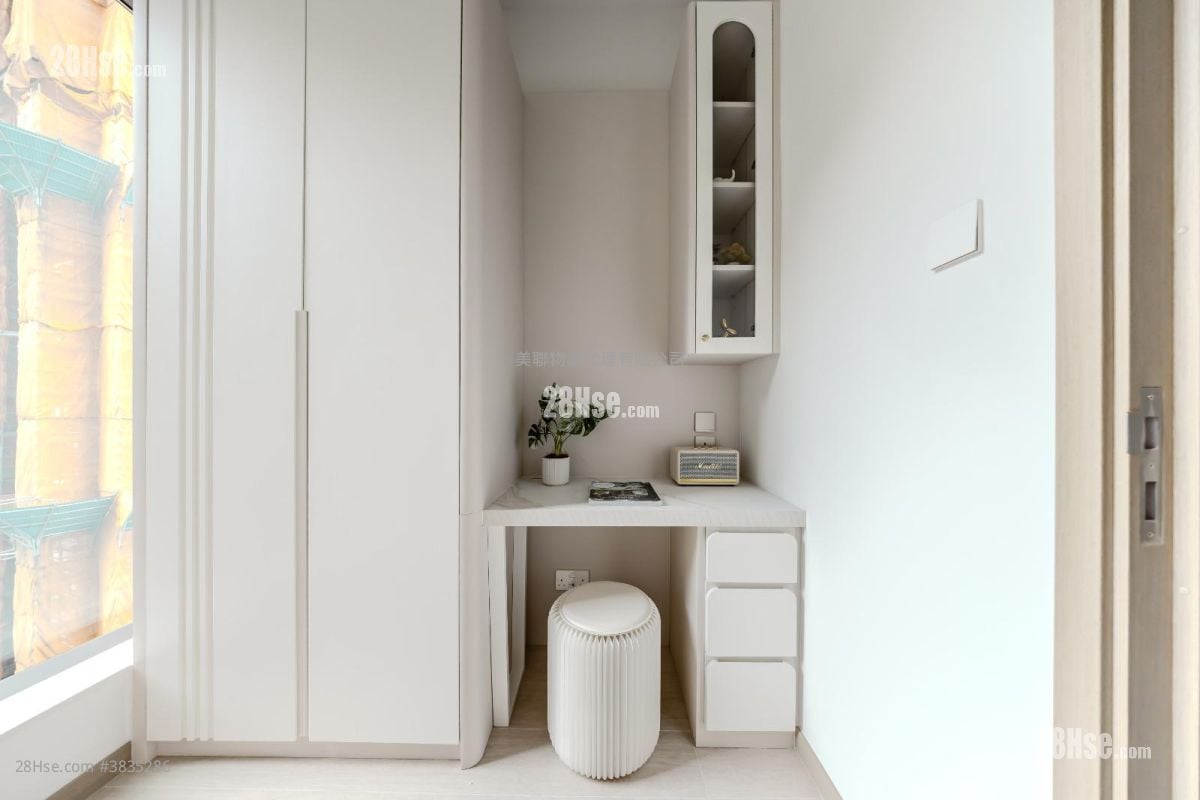 Chill Residence Sell 2 Bedrooms , 1 Bathroom 474 ft²