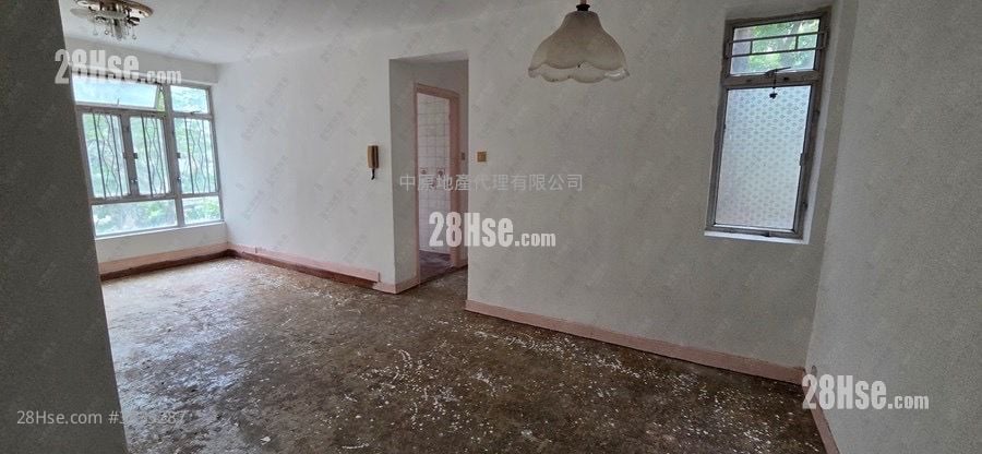 Neptune Terrace Sell 2 Bedrooms 592 ft²