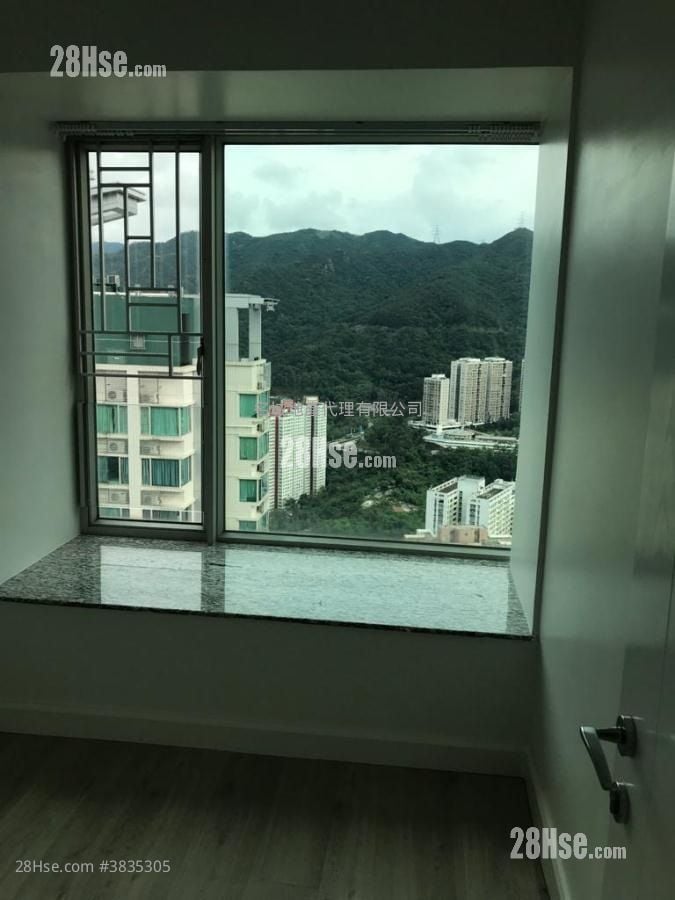 Festival City Sell 3 Bedrooms , 2 Bathrooms 784 ft²