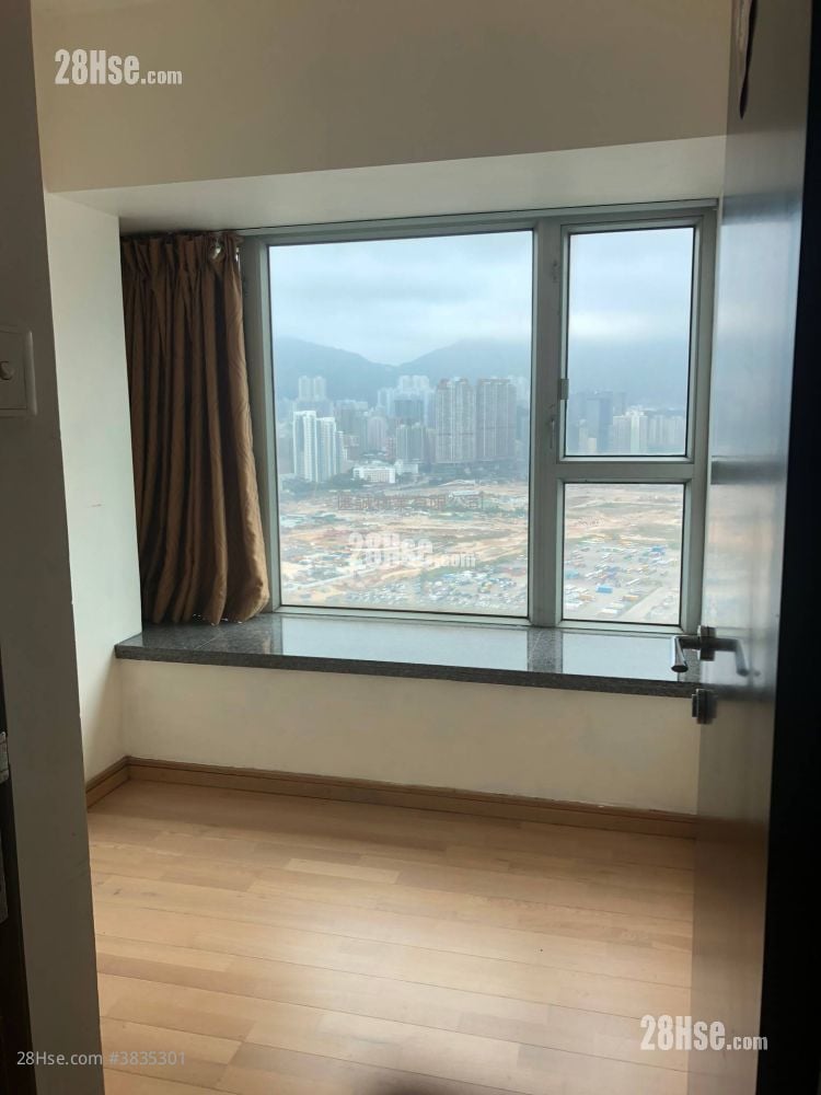 Grand Waterfront Sell 2 Bedrooms , 1 Bathroom 360 ft²