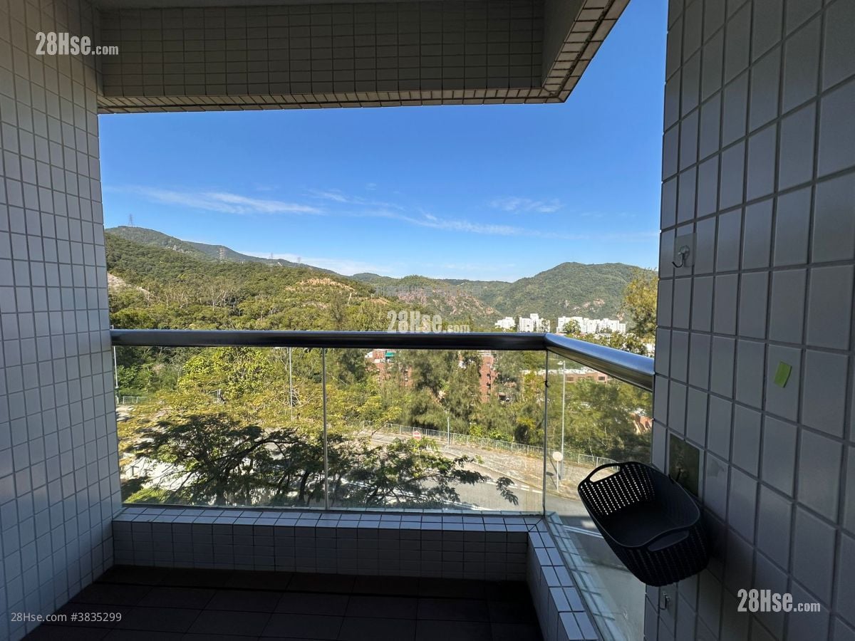 Greenwood Terrace Sell 3 Bedrooms , 2 Bathrooms 882 ft²