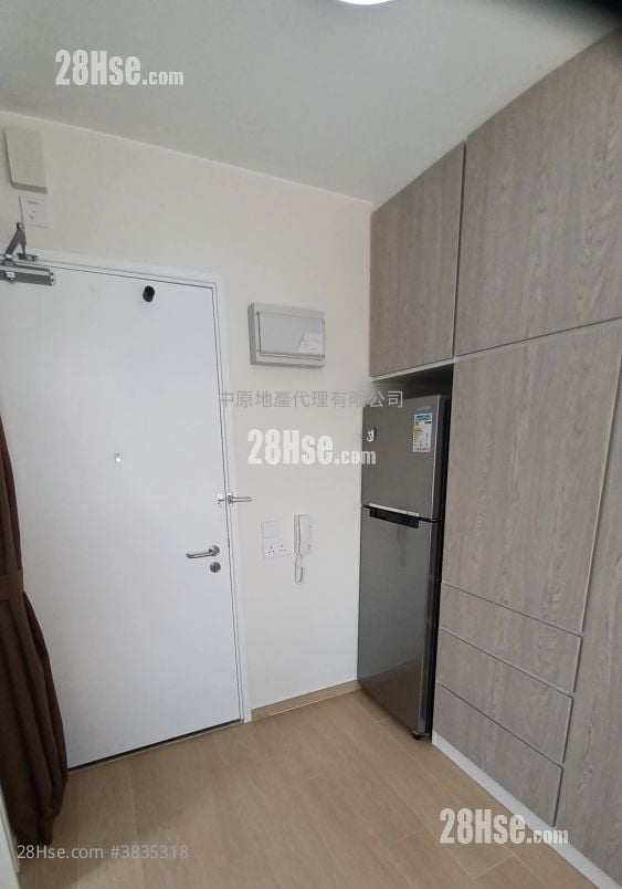Ching Fu Court Sell 1 Bedroom , 1 Bathroom 187 ft²