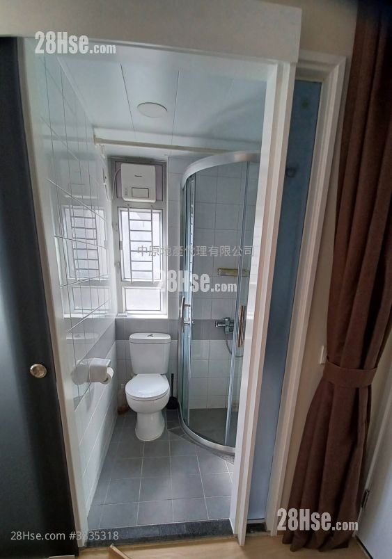 Ching Fu Court Sell 1 Bedroom , 1 Bathroom 187 ft²