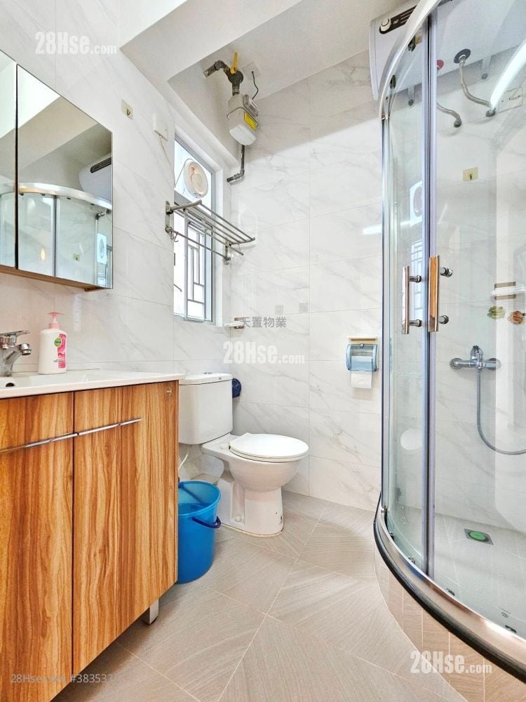 Tuen Mun Town Plaza Rental 2 Bedrooms , 1 Bathroom 356 ft²