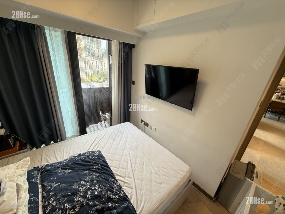 St Martin Sell 3 Bedrooms , 1 Bathroom 631 ft²