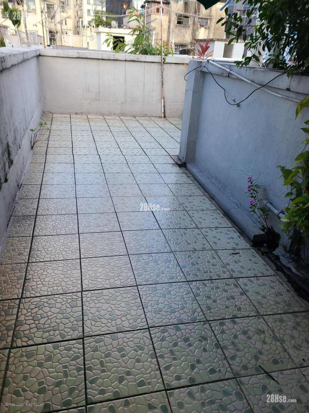 Chinese Mansion Rental 2 Bedrooms , 1 Bathroom 300 ft²