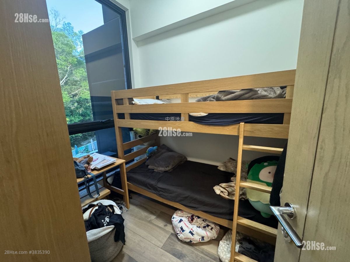 名日九肚山 售盘 3 房 891 平方尺