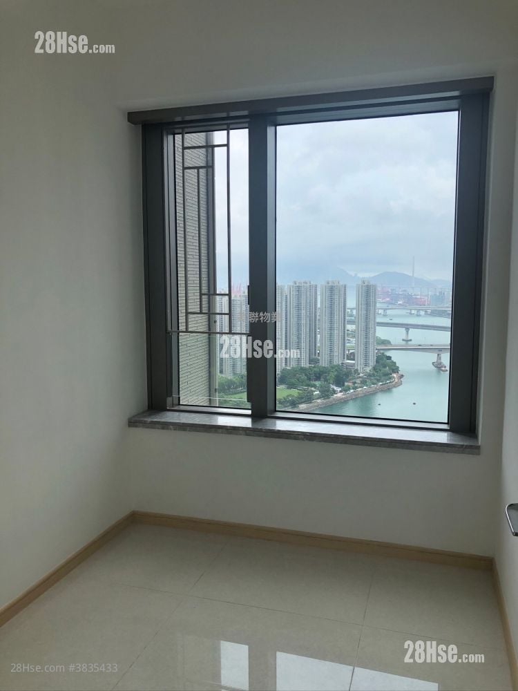 Ocean Pride Sell 3 Bedrooms , 2 Bathrooms 777 ft²
