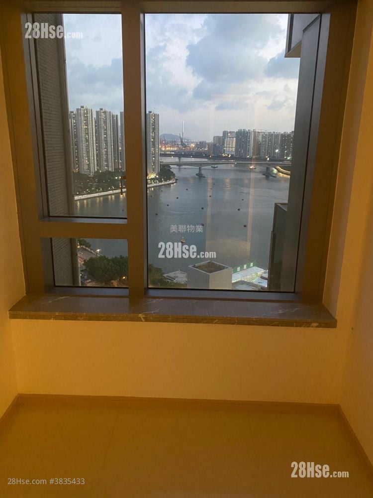 Ocean Pride Sell 3 Bedrooms , 2 Bathrooms 777 ft²