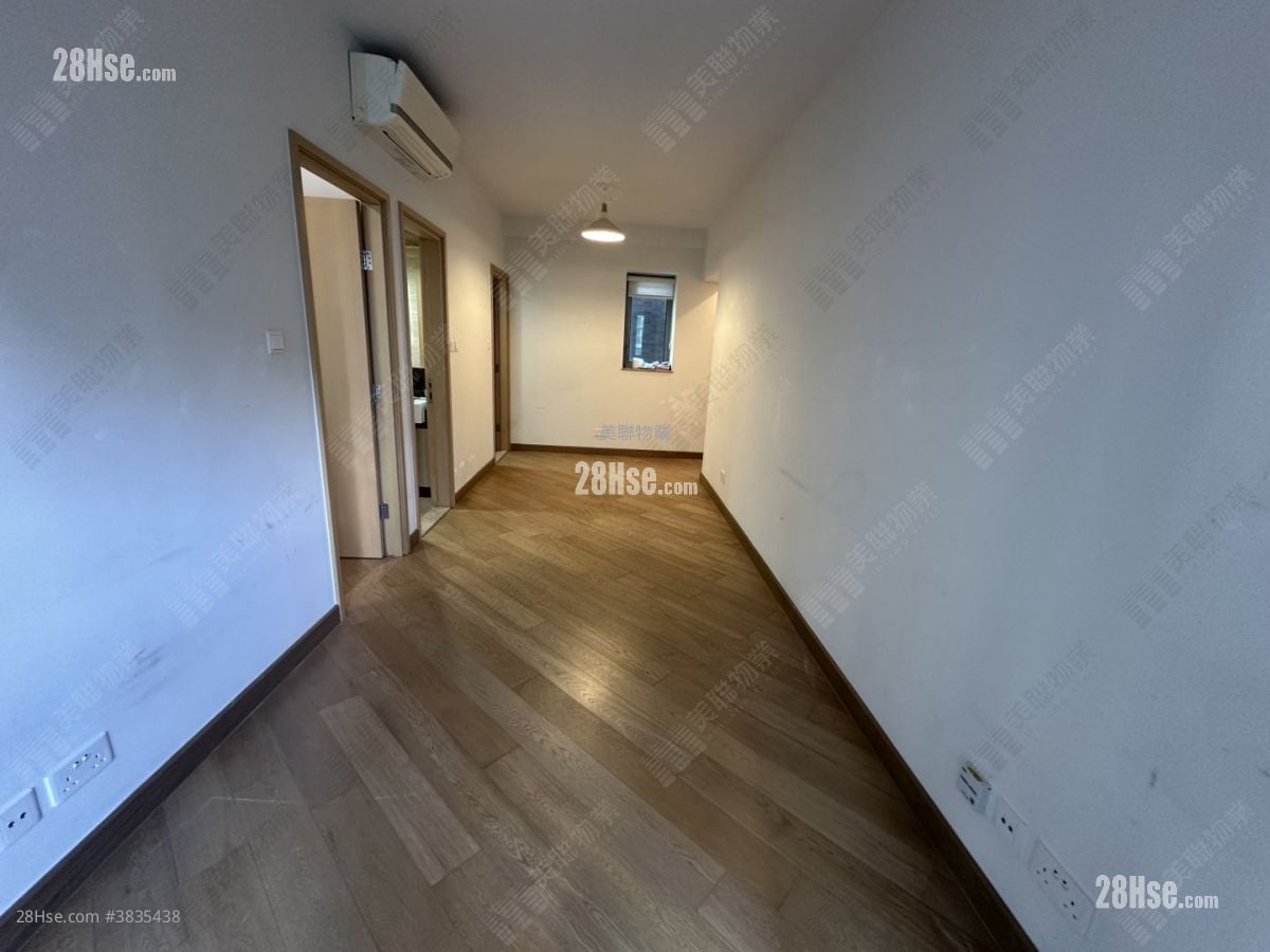 Parc City Rental 1 Bedroom , 1 Bathroom 470 ft²