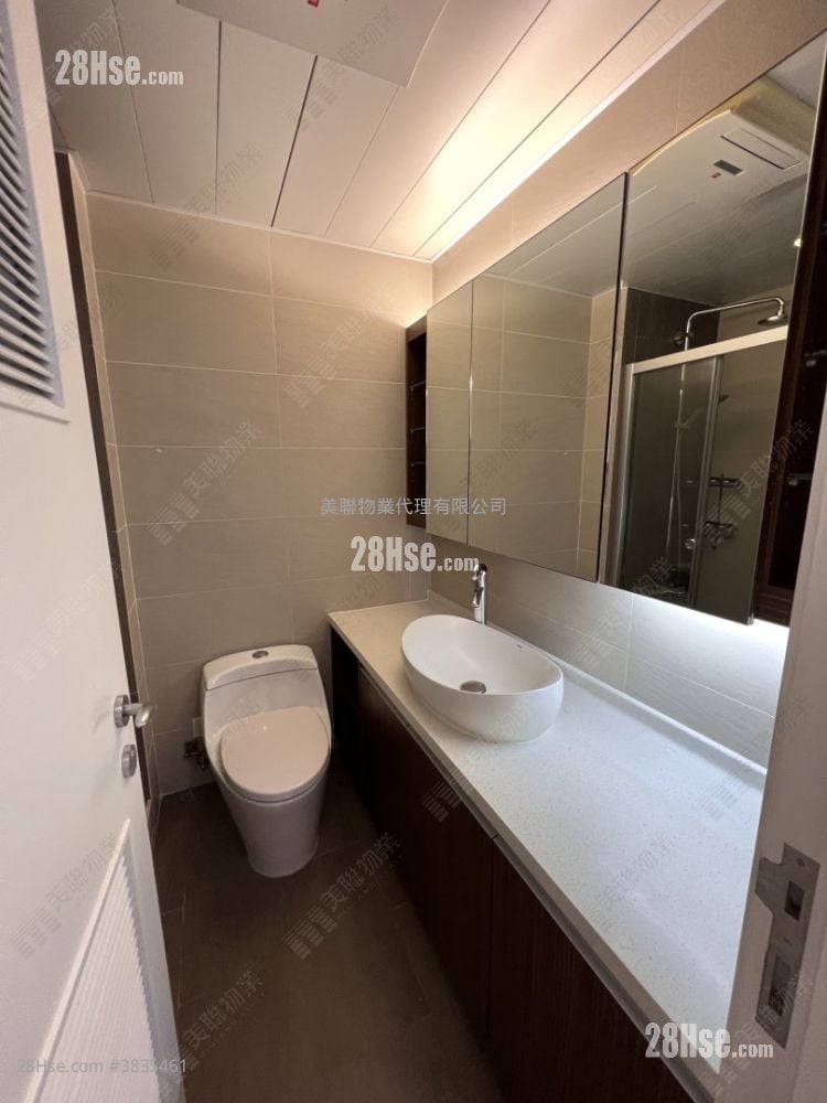 One Beacon Hill Sell 4 Bedrooms 1,490 ft²