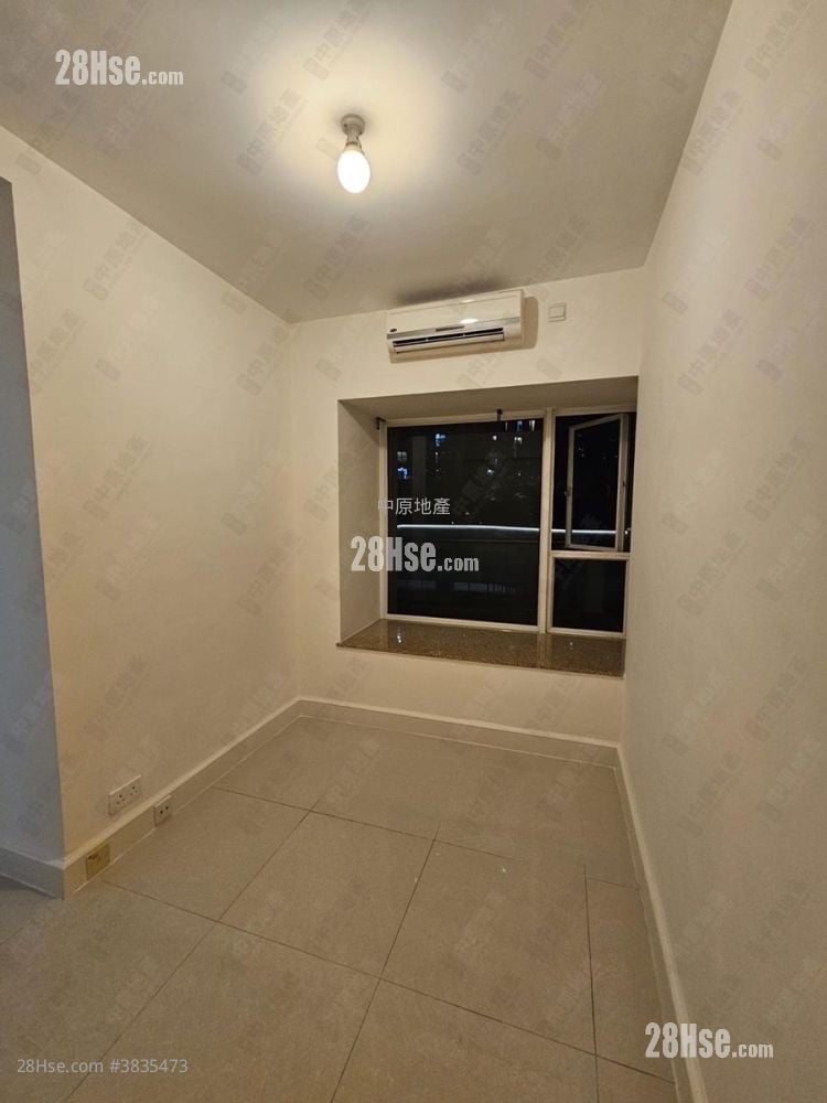 Central Park Towers Sell 2 Bedrooms 475 ft²