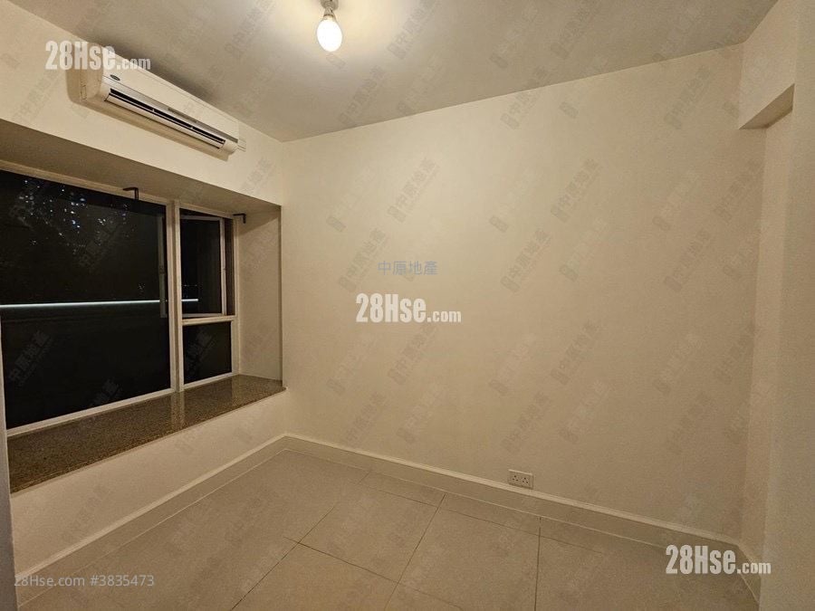 Central Park Towers Sell 2 Bedrooms 475 ft²