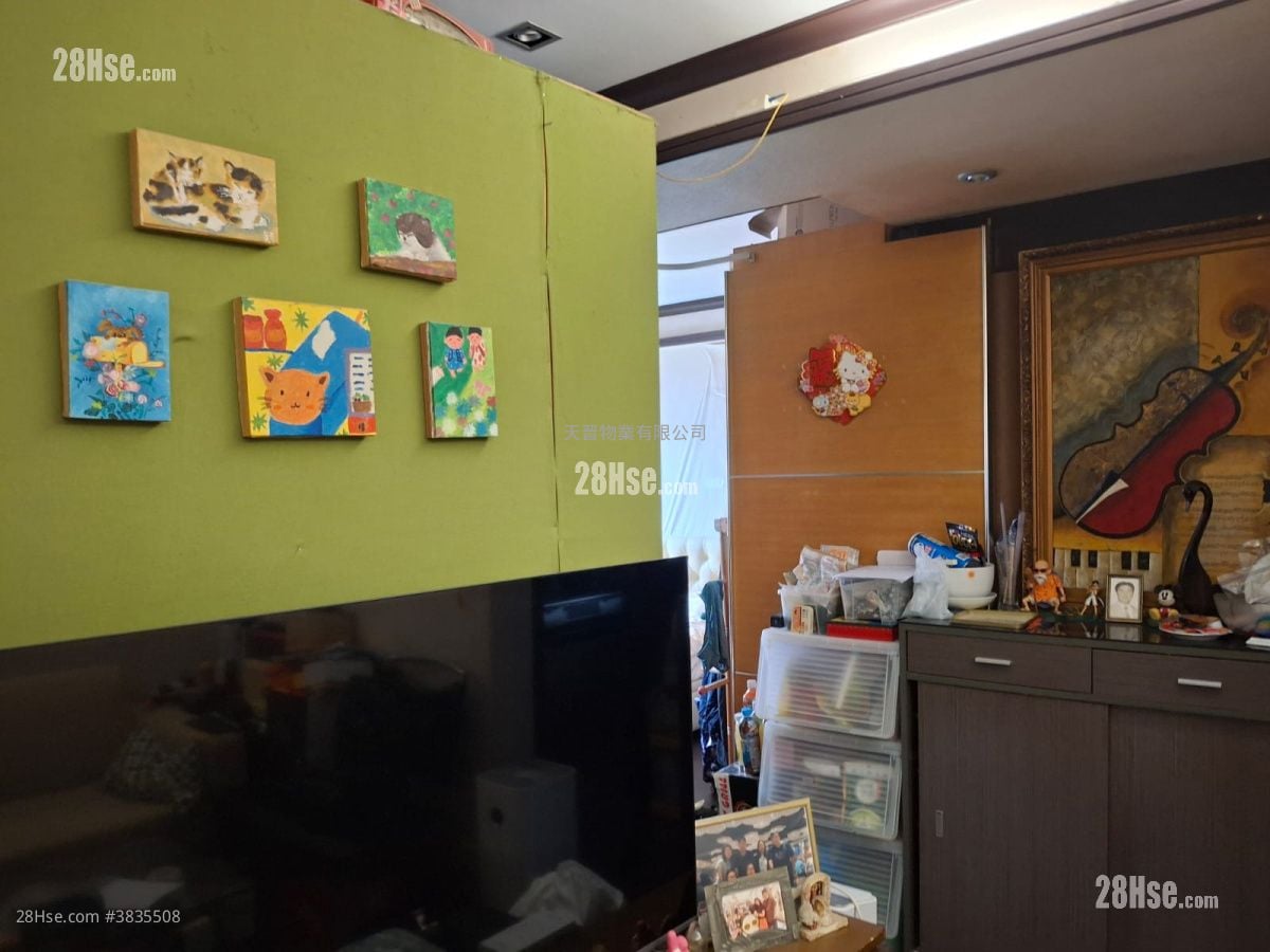 首利大廈 售盤 2 房 , 1 浴室 410 平方呎