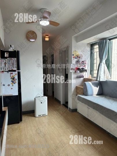 Deep Bay Grove Sell 2 Bedrooms 395 ft²
