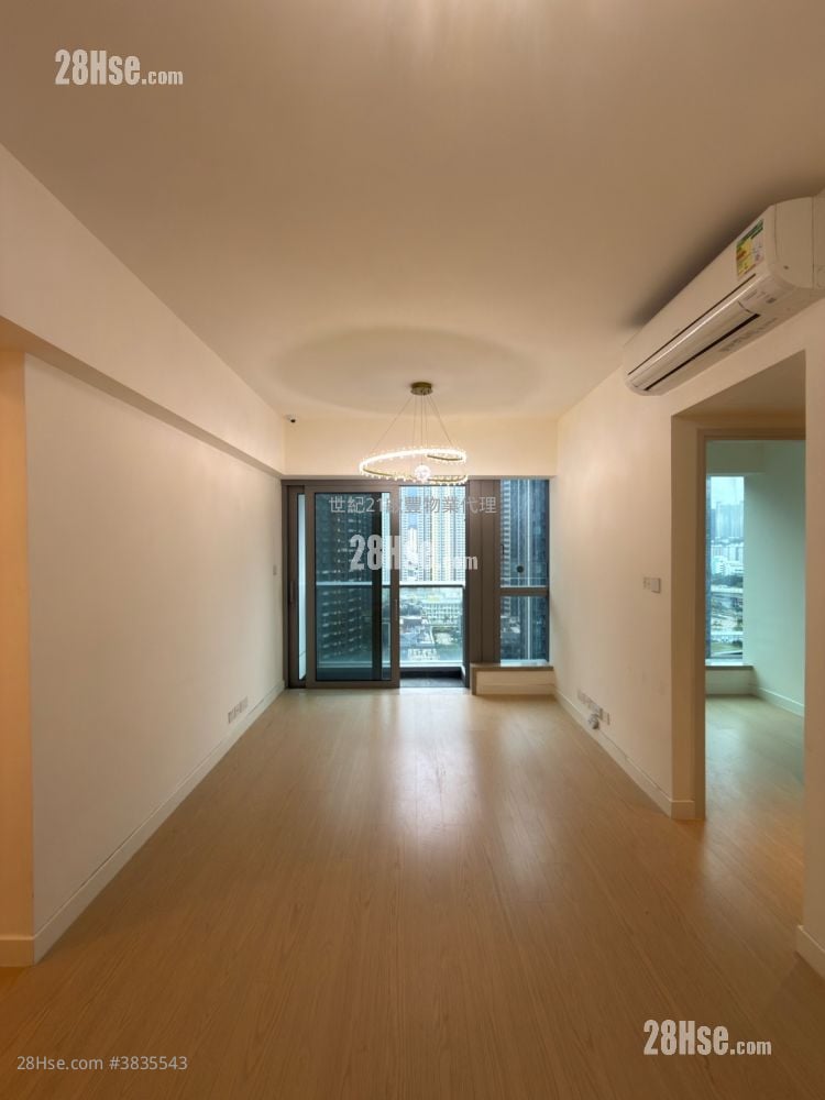 Monaco Rental 678 ft²