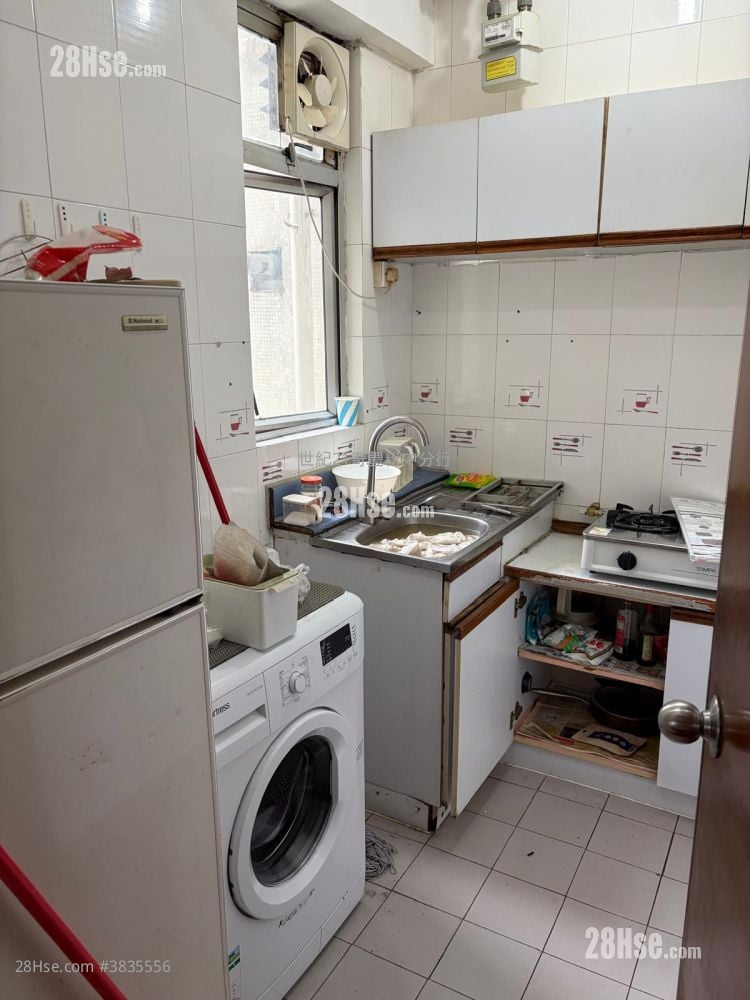 Fanling Centre Rental 2 Bedrooms , 1 Bathroom 368 ft²