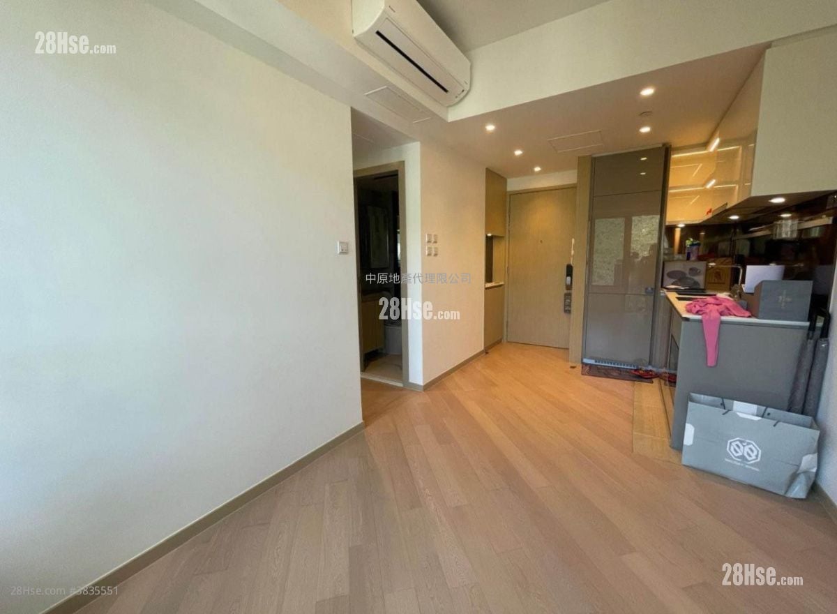 Mount Regency Sell 2 Bedrooms 442 ft²