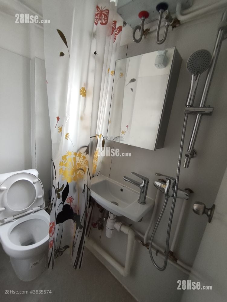 Chinese Mansion Rental 3 Bedrooms , 2 Bathrooms 650 ft²