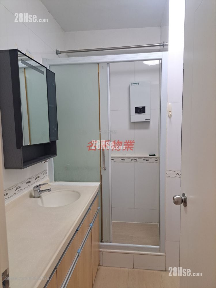 Provident Centre Rental 3 Bedrooms , 2 Bathrooms 703 ft²