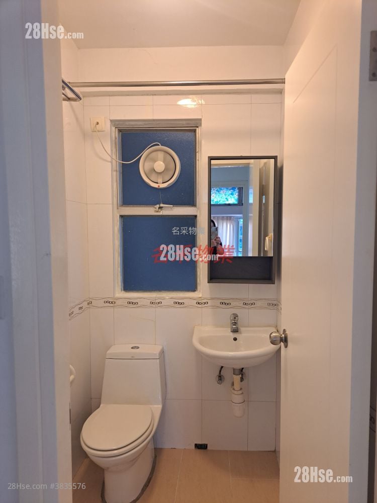 Provident Centre Rental 3 Bedrooms , 2 Bathrooms 703 ft²