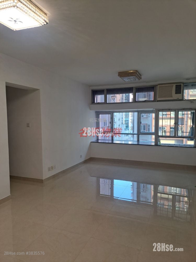 Provident Centre Rental 3 Bedrooms , 2 Bathrooms 703 ft²