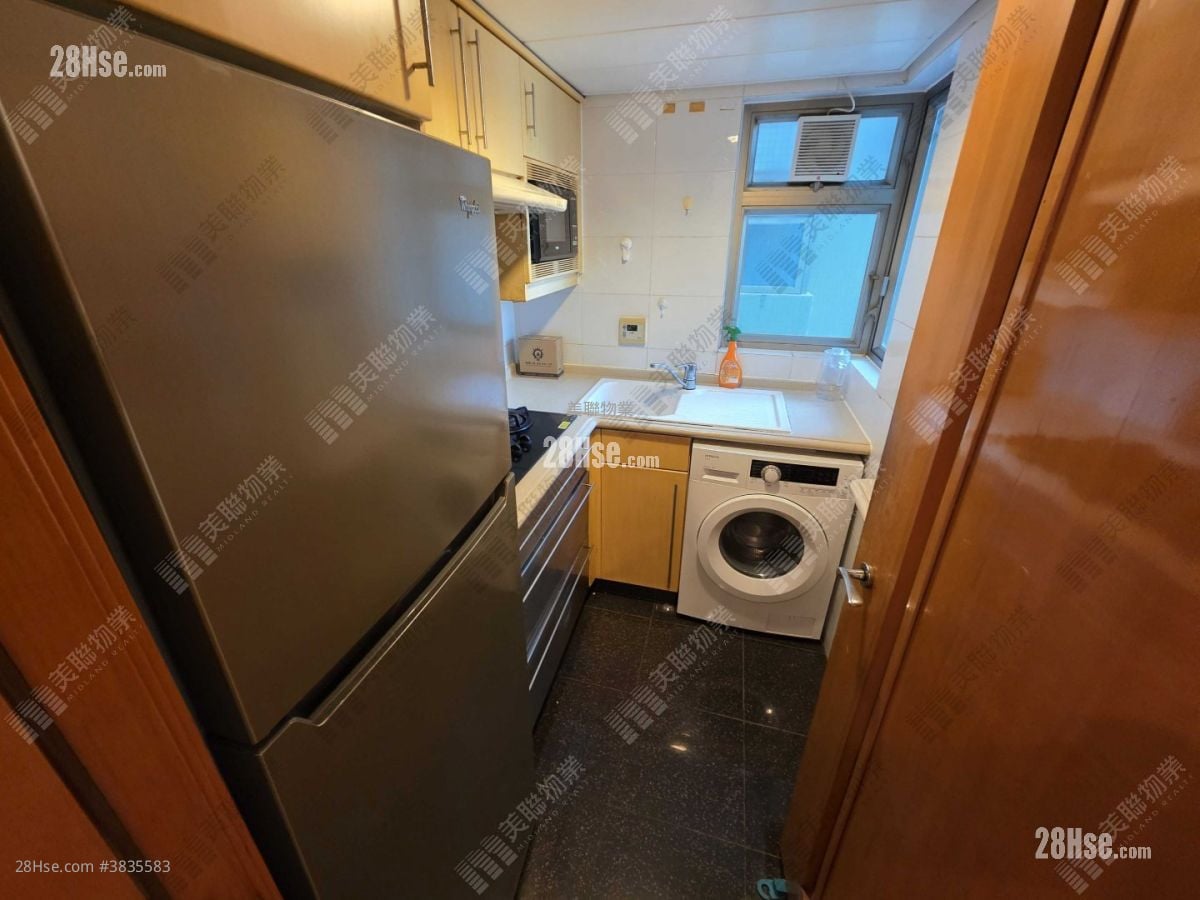 Park Central Rental 2 Bedrooms , 1 Bathroom 465 ft²