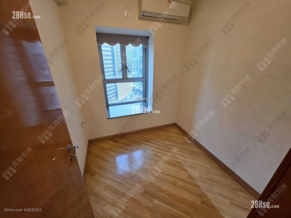 Park Central Rental 2 Bedrooms , 1 Bathroom 465 ft²
