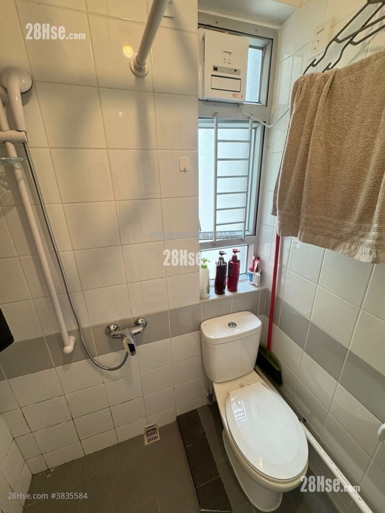 Ching Fu Court Sell Studio , 1 Bathroom 286 ft²