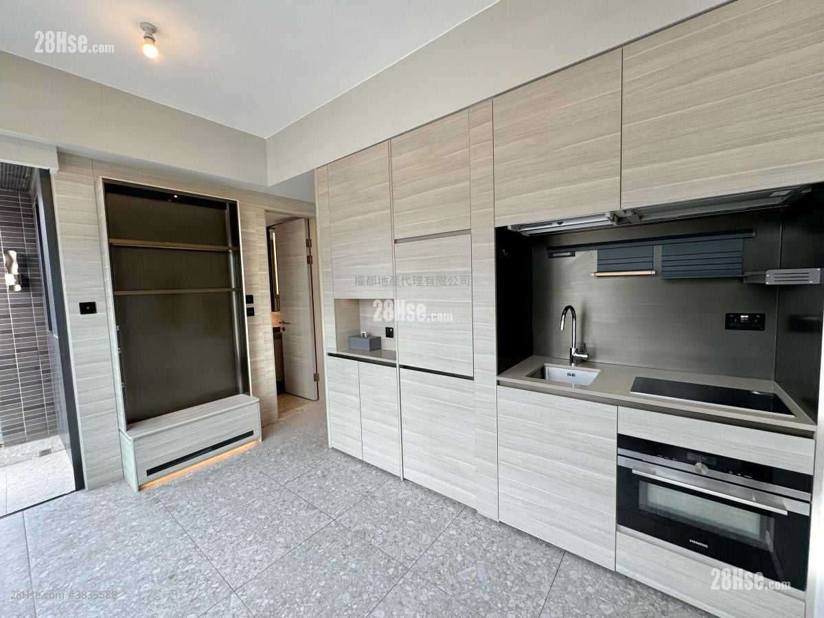 Artisan Garden Rental 1 Bedroom , 1 Bathroom 283 ft²