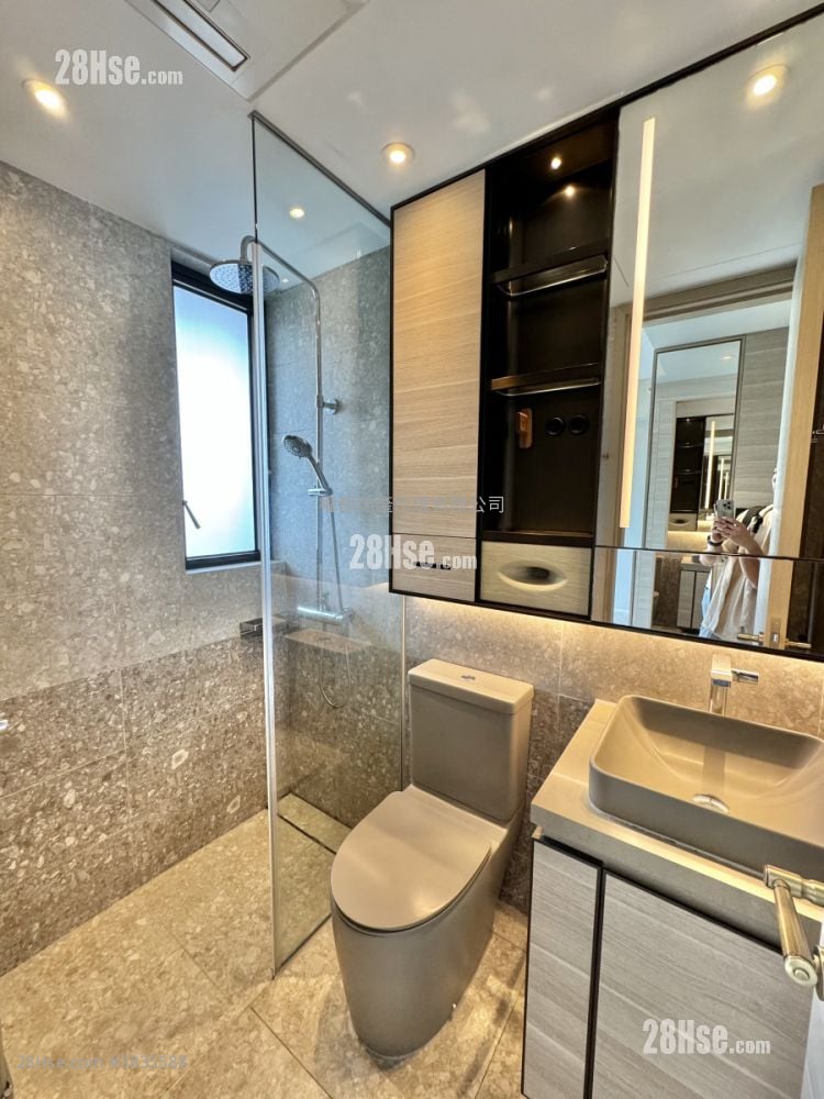 Artisan Garden Rental 1 Bedroom , 1 Bathroom 283 ft²