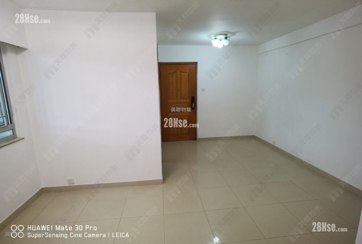Chi Lok Fa Yuen Sell 3 Bedrooms , 1 Bathroom 511 ft²