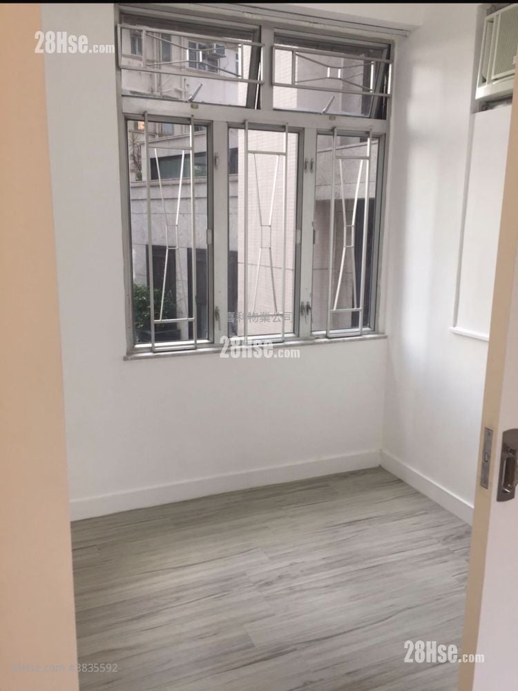 Sun Ho Court Sell 1 Bedroom 254 ft²