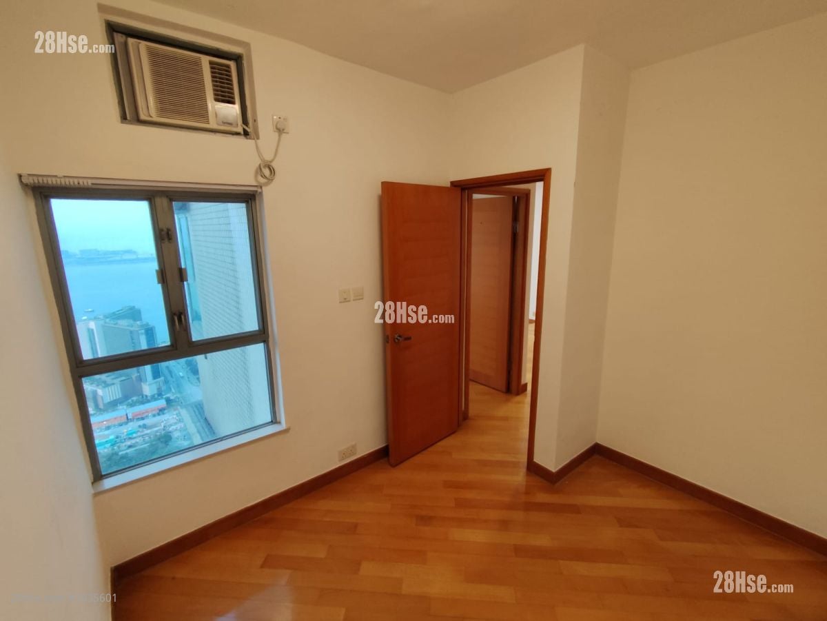Coastal Skyline Rental 3 Bedrooms , 2 Bathrooms 911 ft²